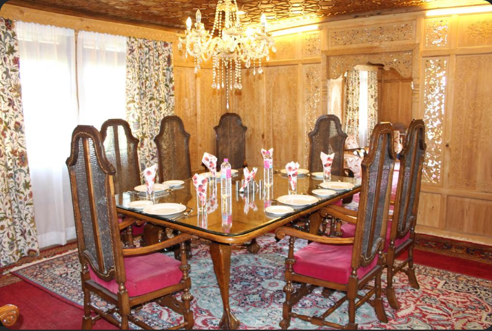 undefined  Nigeen Lake View Resort 8