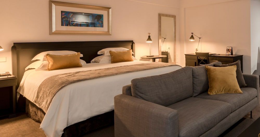 Junior Suite, City View