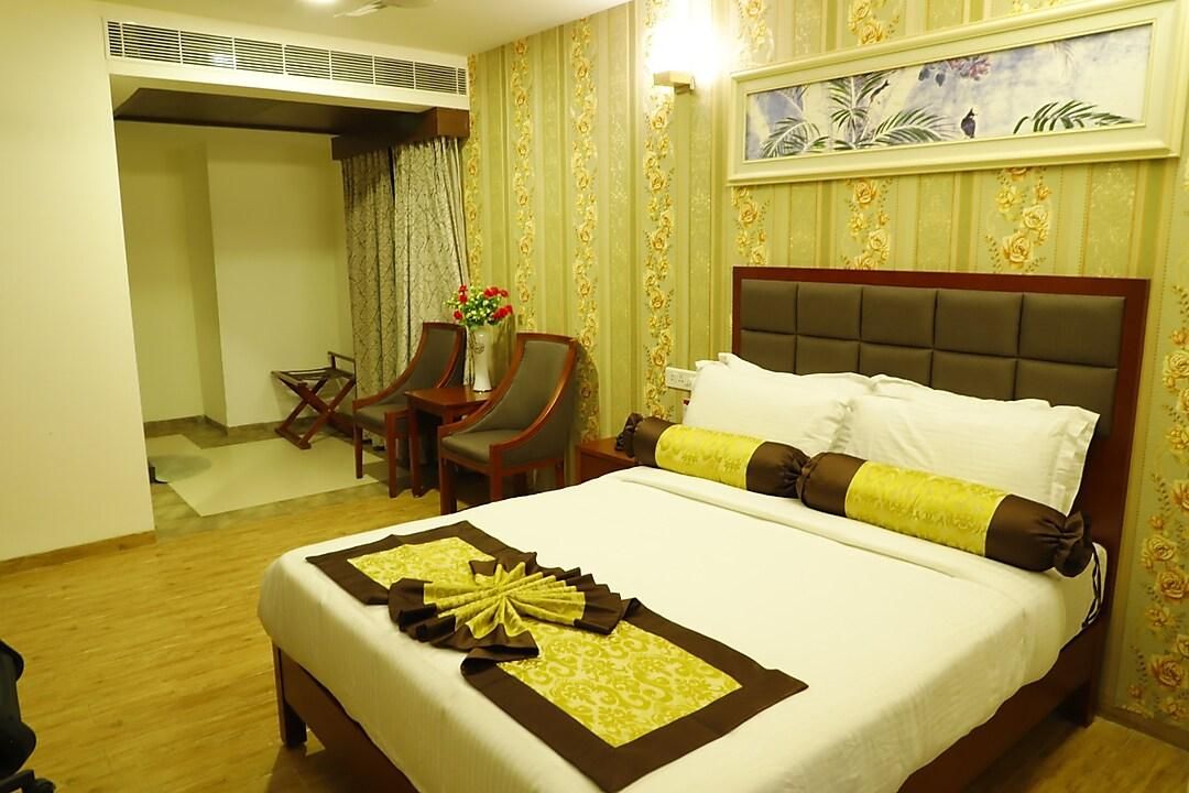 Budget Single Room - Walmart - YCHS