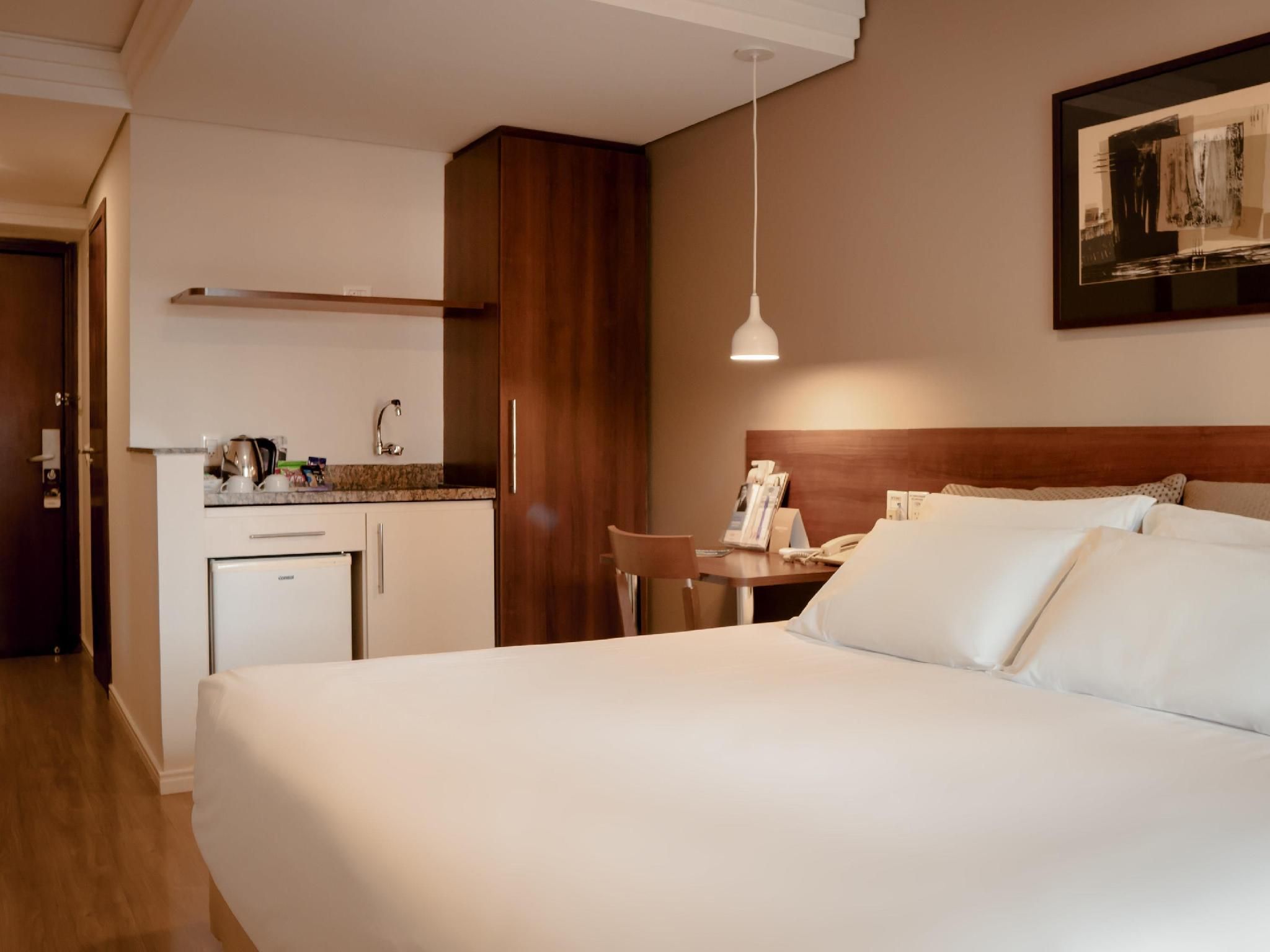 Standard Room with 2 Single Beds