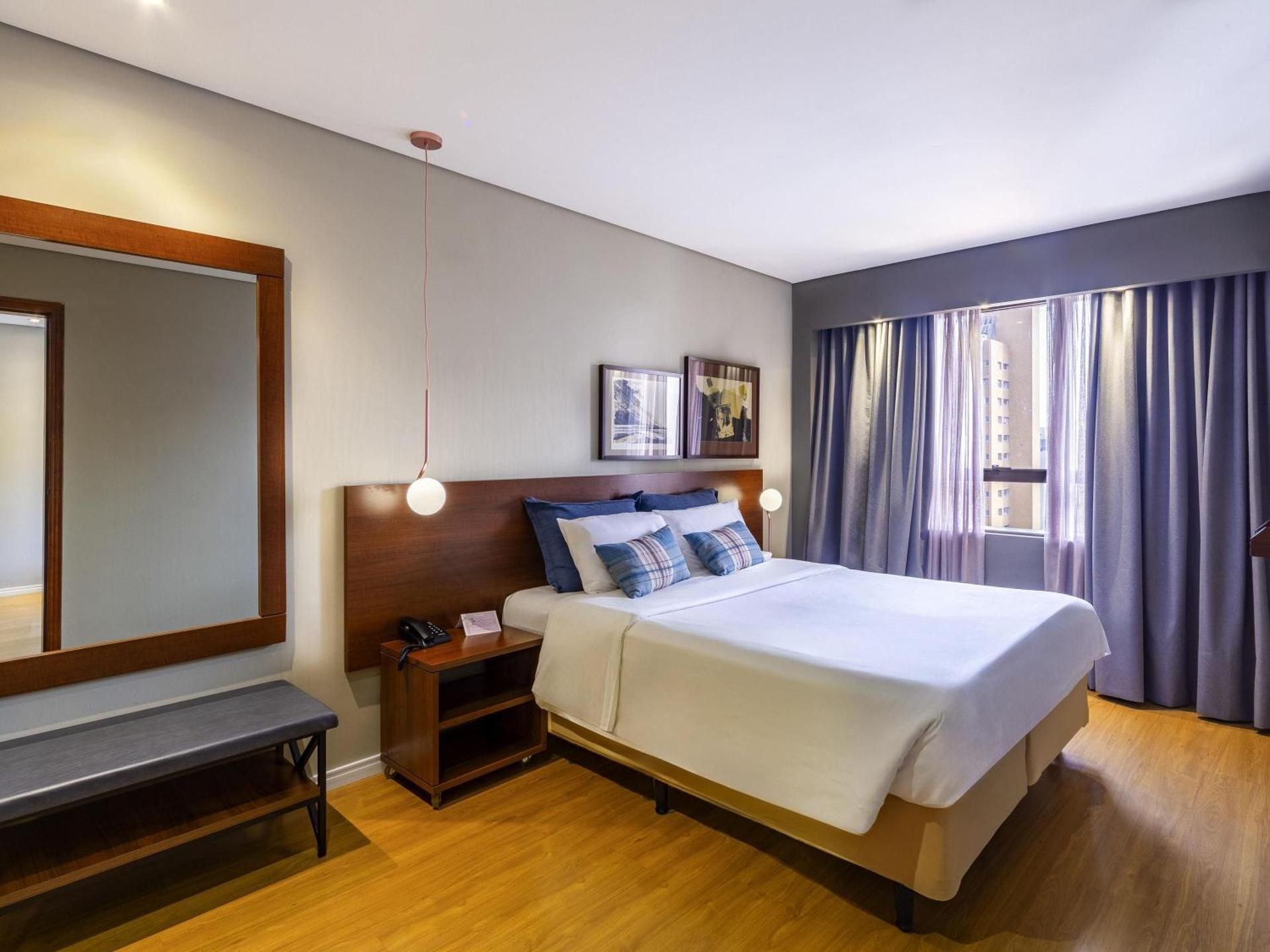 Adapted Superior Room with 1 double bed and sofa bed