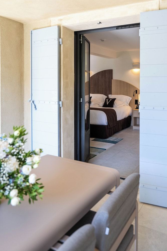 Deluxe Suite, Terrace