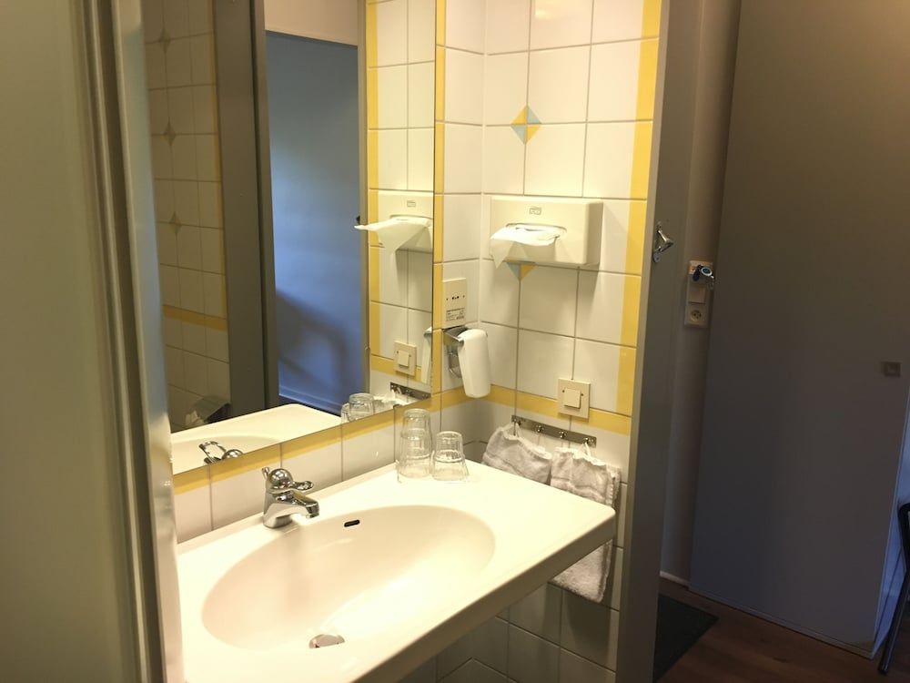 Quality Hotel Galaxen Family Room, Non Smoking 5