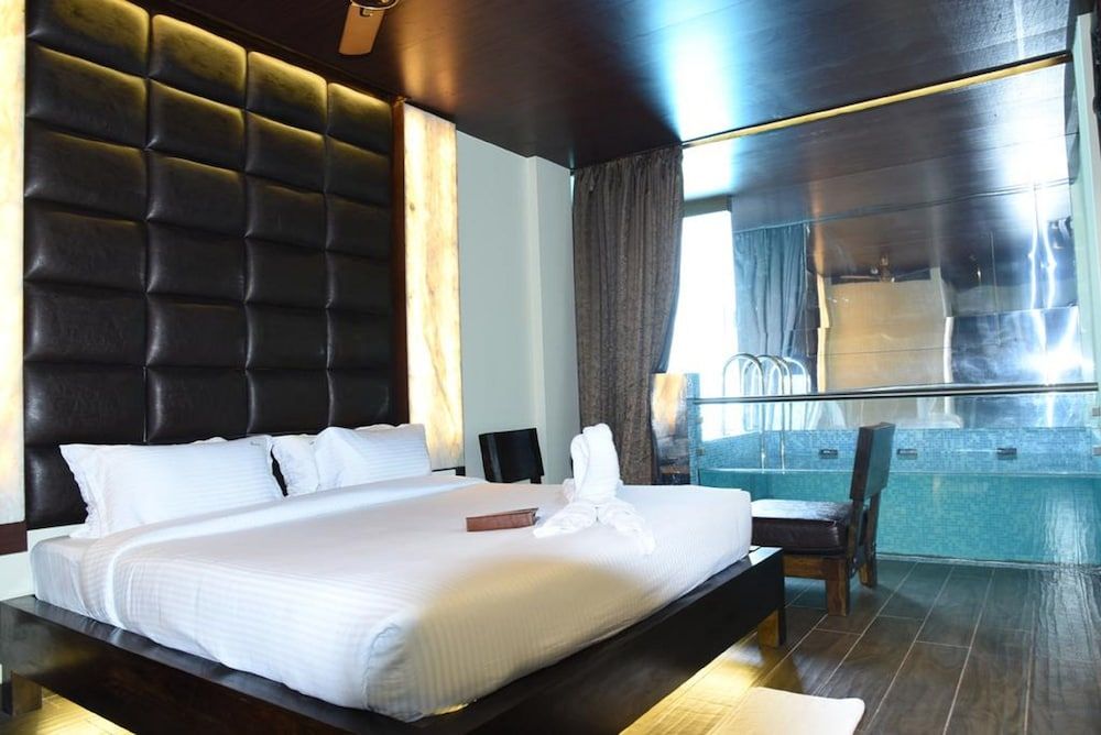 Haywizz Havelock Island Resort Premium Room 2