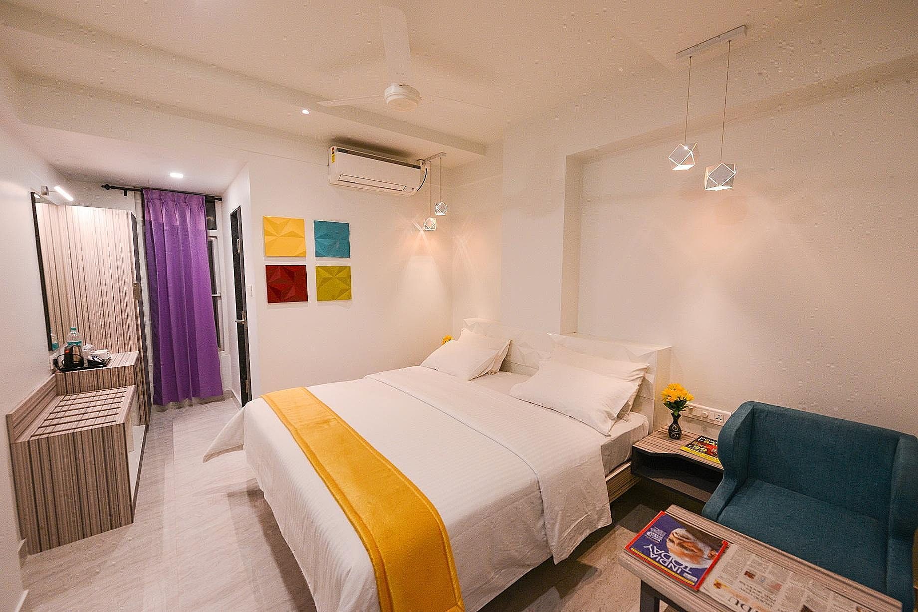 Family Suite 3 King Beds