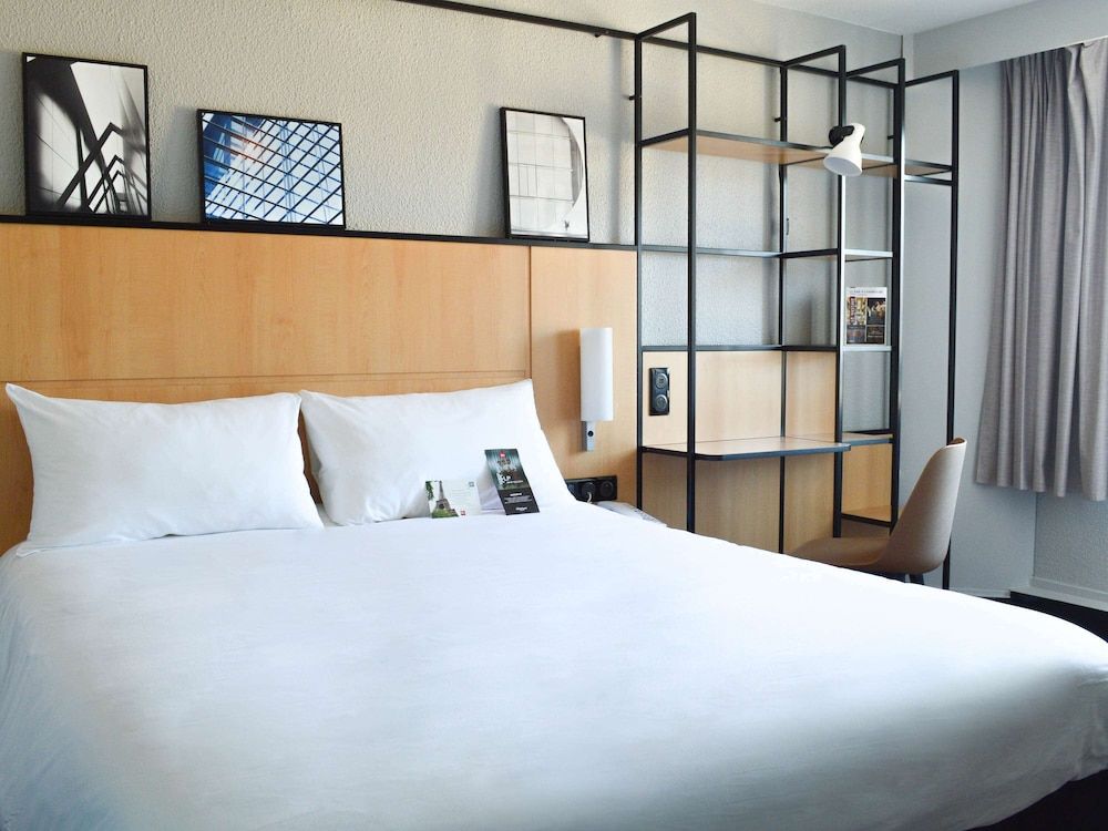 undefined ibis Paris Tour Eiffel Cambronne 15ème 10