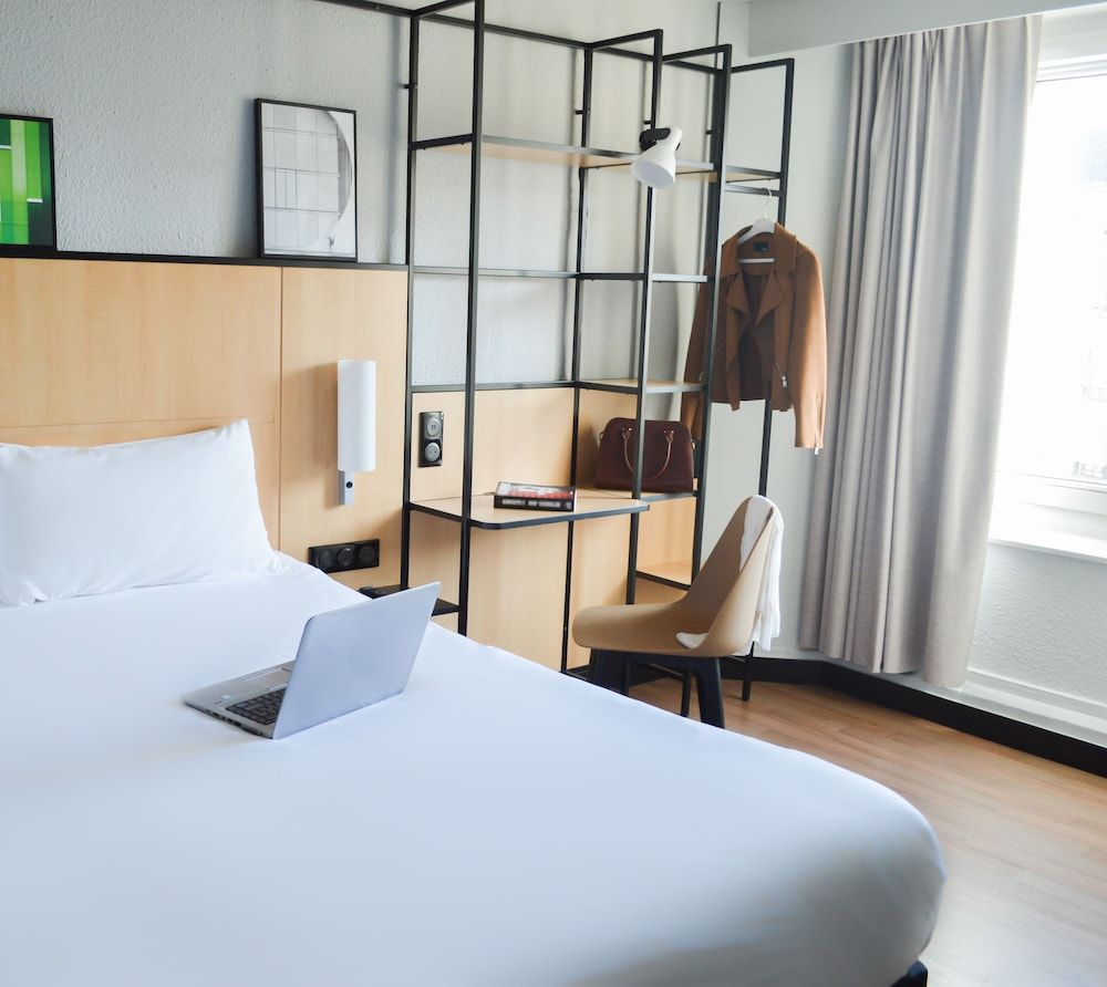 undefined ibis Paris Tour Eiffel Cambronne 15ème 8