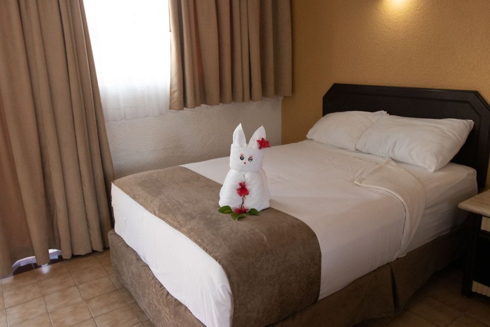 Qualton Club Ixtapa - All Inclusive Standard Room, Garden View 3