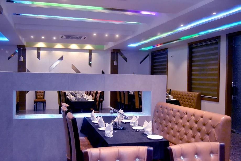 Food & Dining