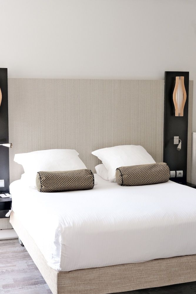 Classic Double Room, Garden View