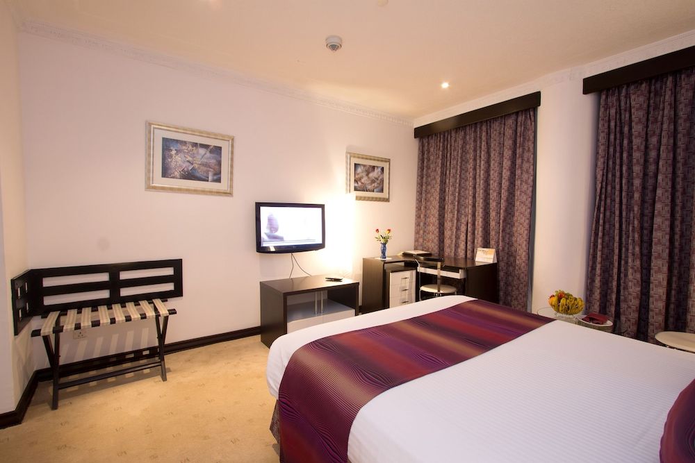 The Panari Hotel - Near Jomo Kenyatta International Airport Superior Double Room with Park View 2