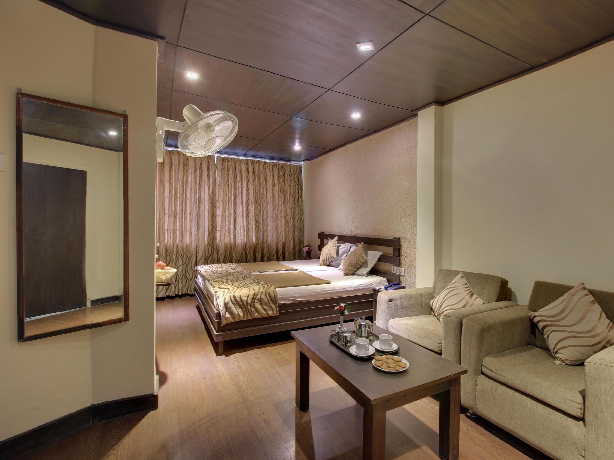 undefined The Corner 10