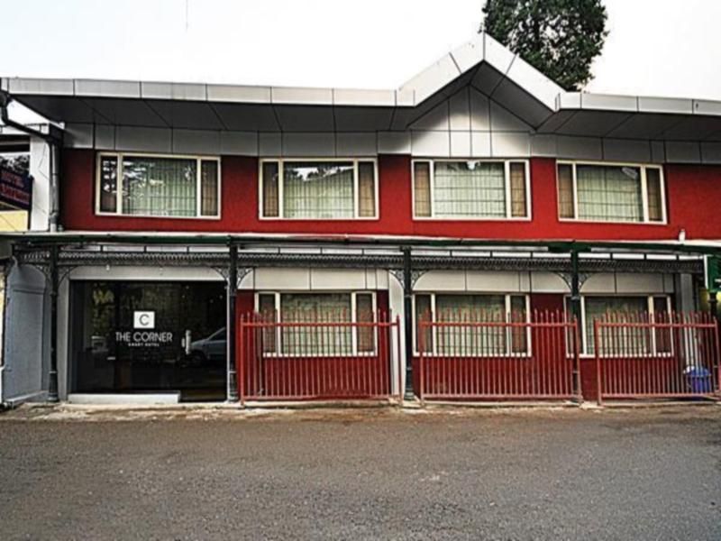 undefined The Corner 7