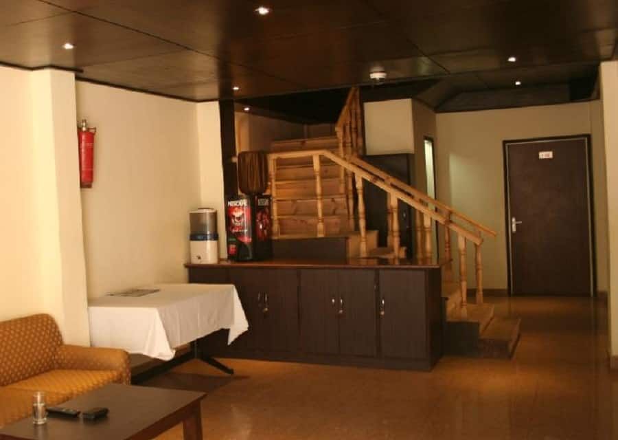 undefined The Corner 5