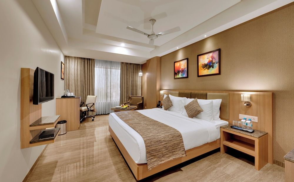 Anaya Beacon Hotel, Jamnagar Executive Room 3