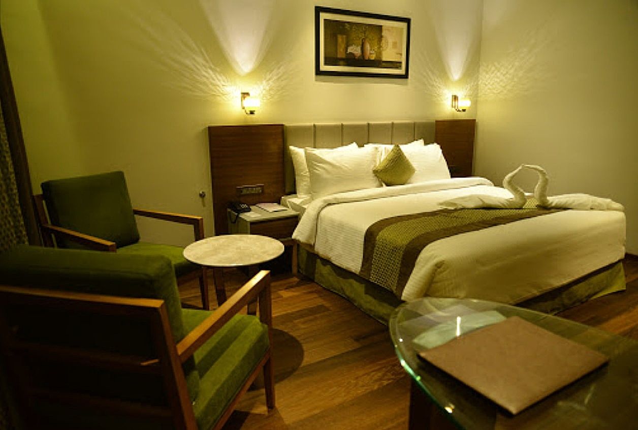 Hotel Pride Madhava Executive Room 3