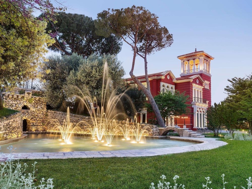 undefined Mercure Villa Romanazzi Carducci Bari 4