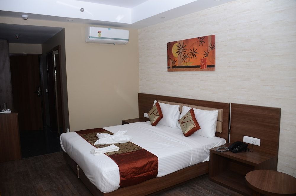 Le Roi Digha Deluxe Room ( Jungle View ) 4