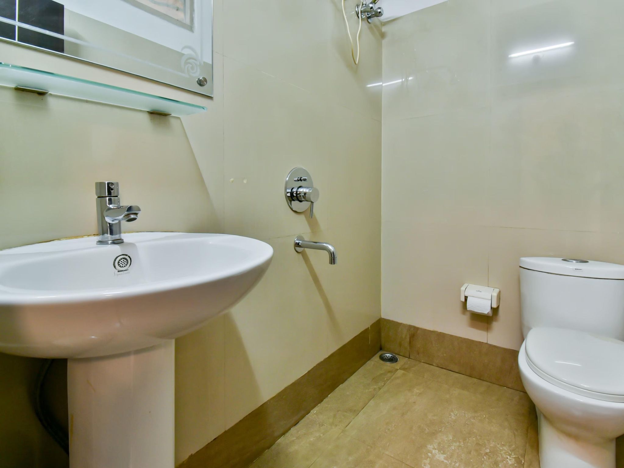 Hotel Sevoke Valley Residency Deluxe Room 4