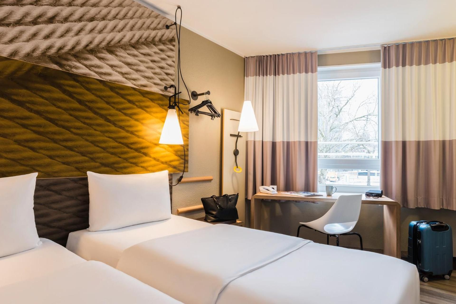 Room with 2 Single Beds