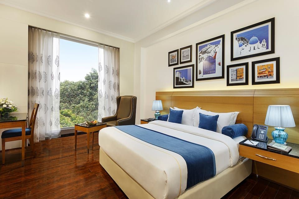 Executive Suite Double Room - Flipkart - YCHS