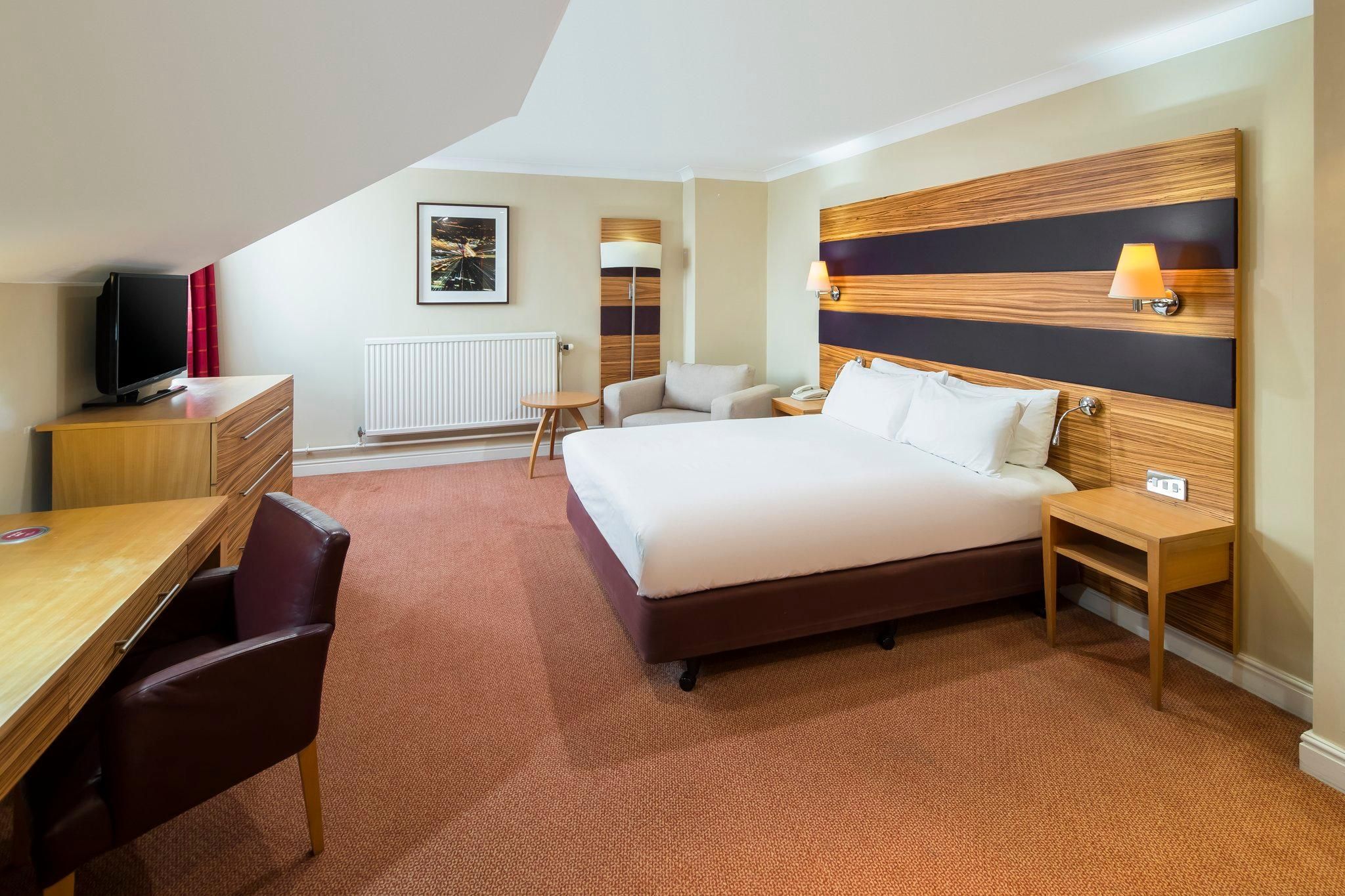 1 Queen Bed Premium 2 Single Sofa Beds