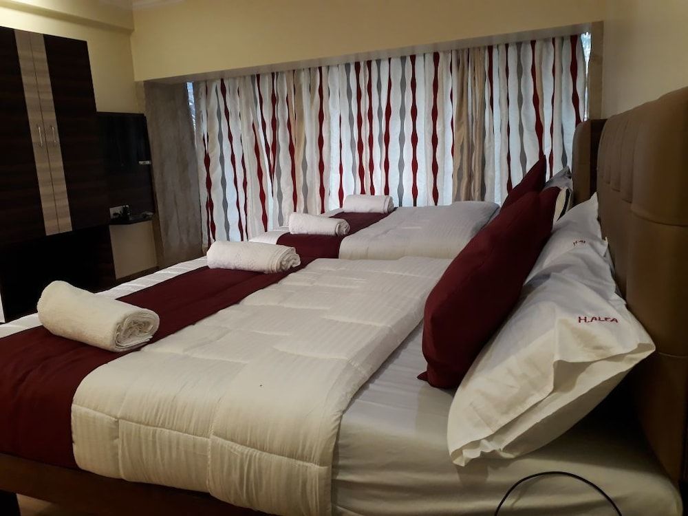 undefined Hotel Alfa International 9
