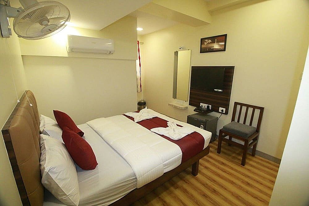 undefined Hotel Alfa International 7