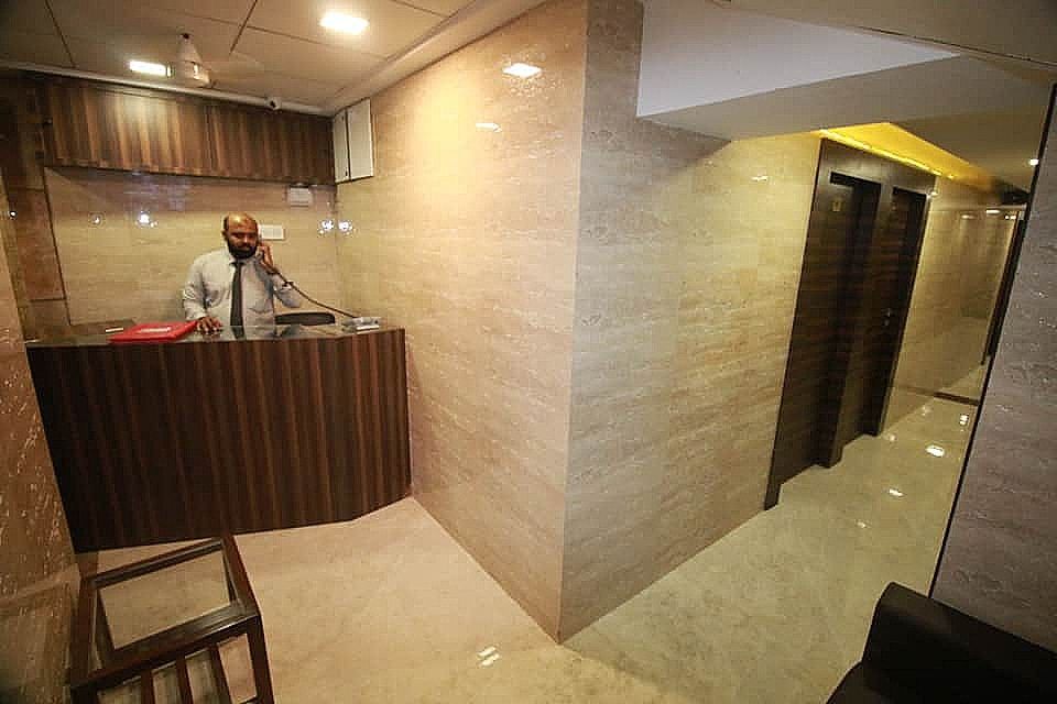 undefined Hotel Alfa International 2