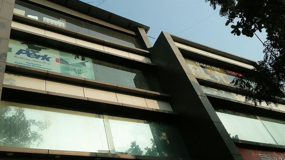 undefined Hotel Alfa International 6