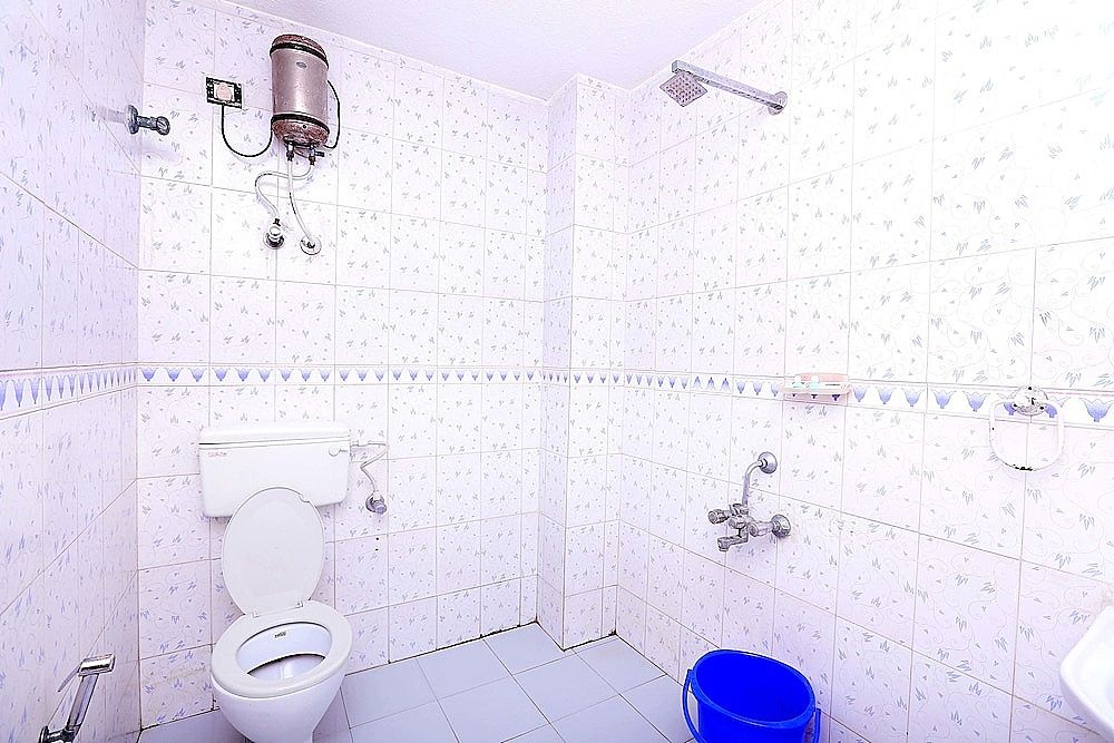 Alegria Paradise Deluxe Double Room, 1 Queen Bed, City View 8