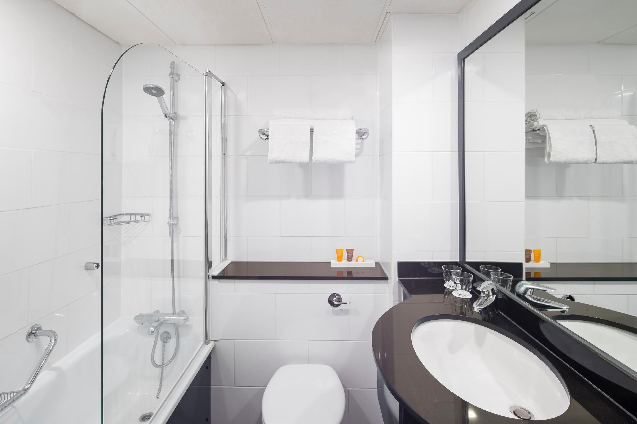 undefined Holiday Inn Peterborough West by IHG 7