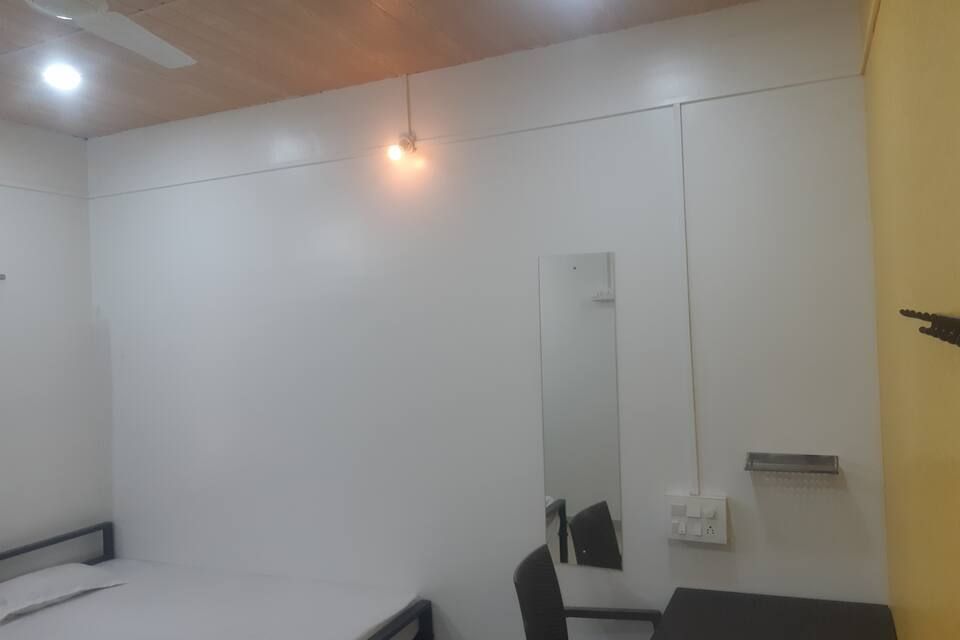 Executive Room AC