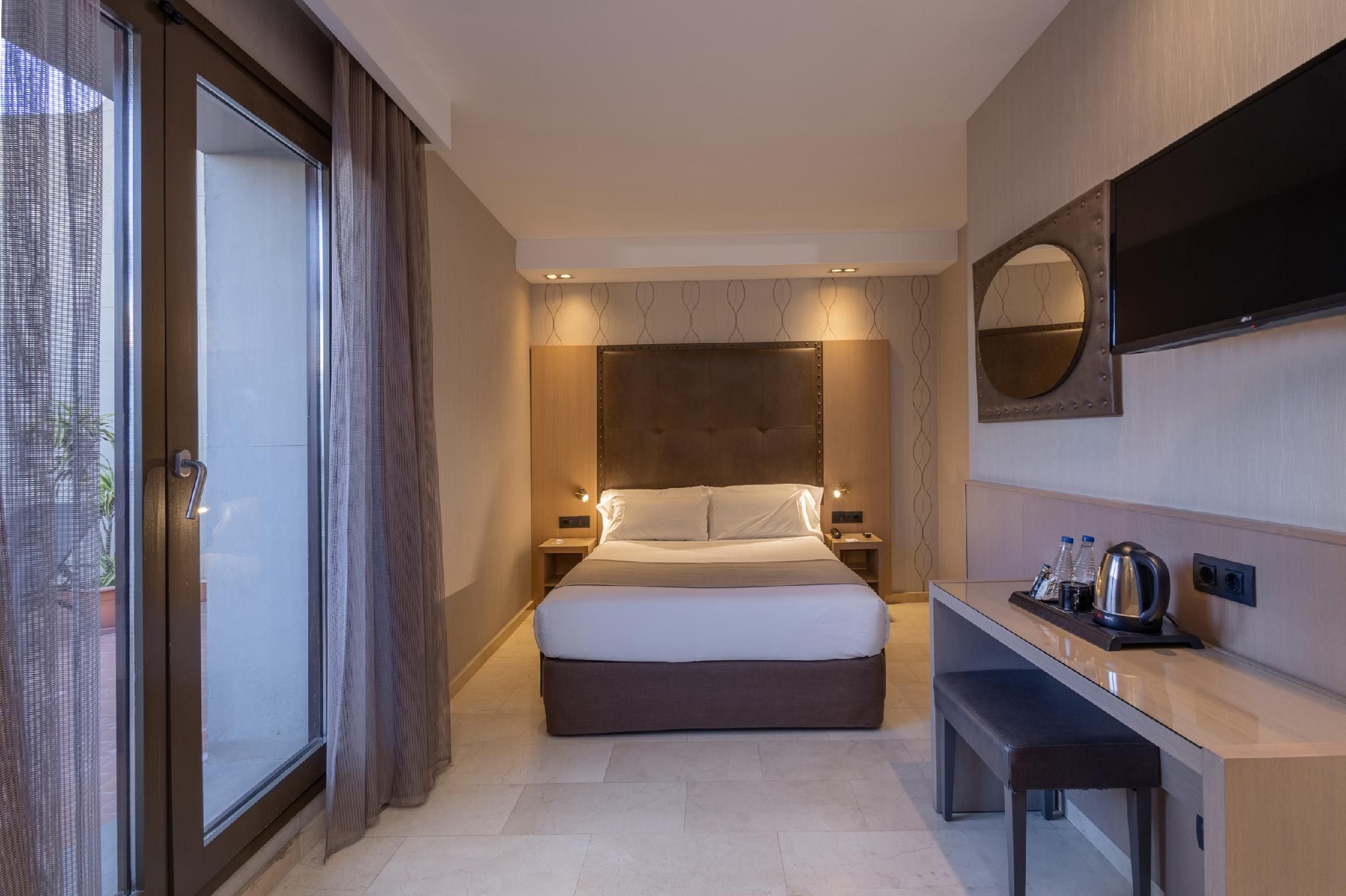 undefined Gran Hotel Barcino 7