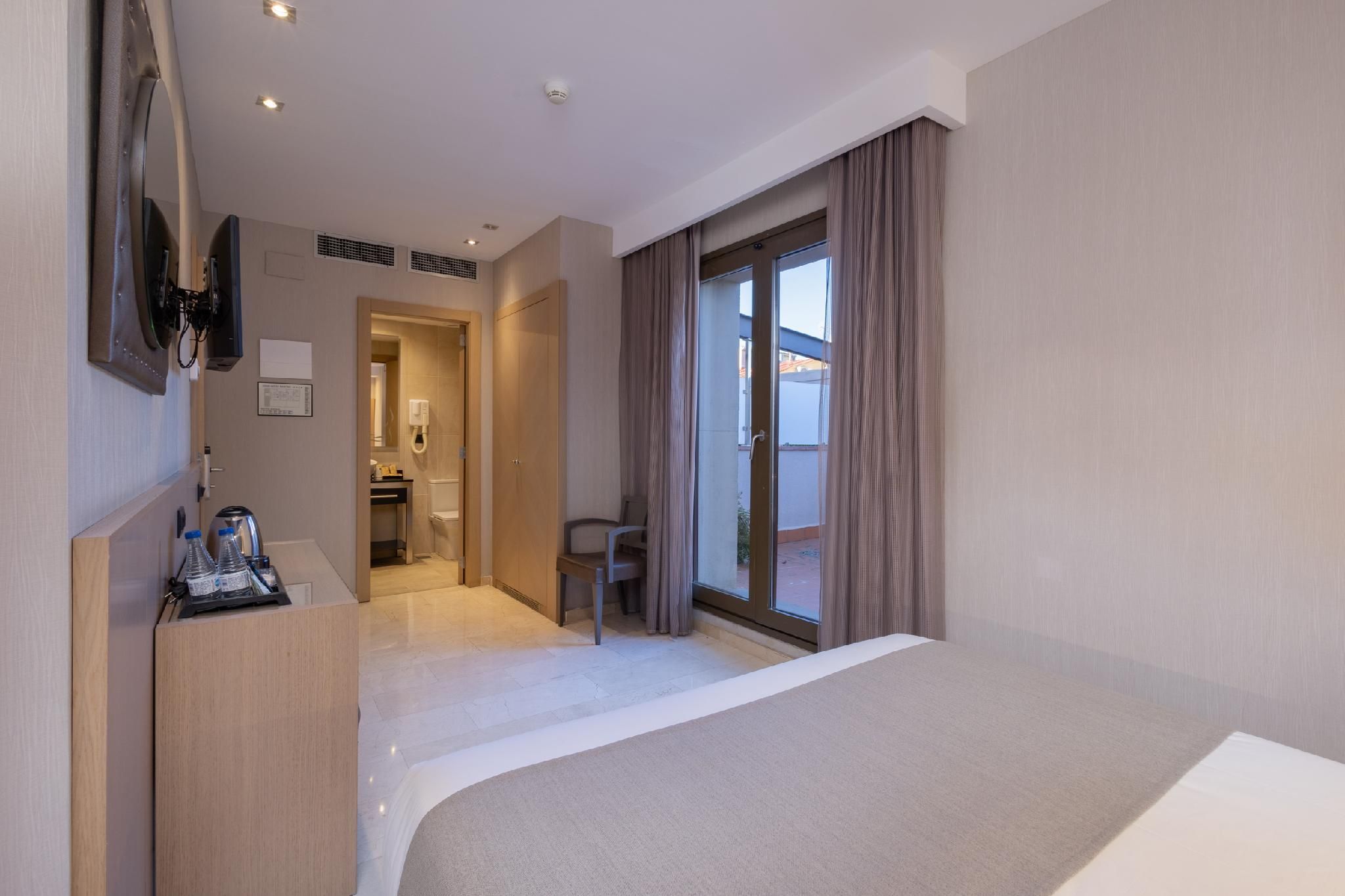 Double Room with Terrace