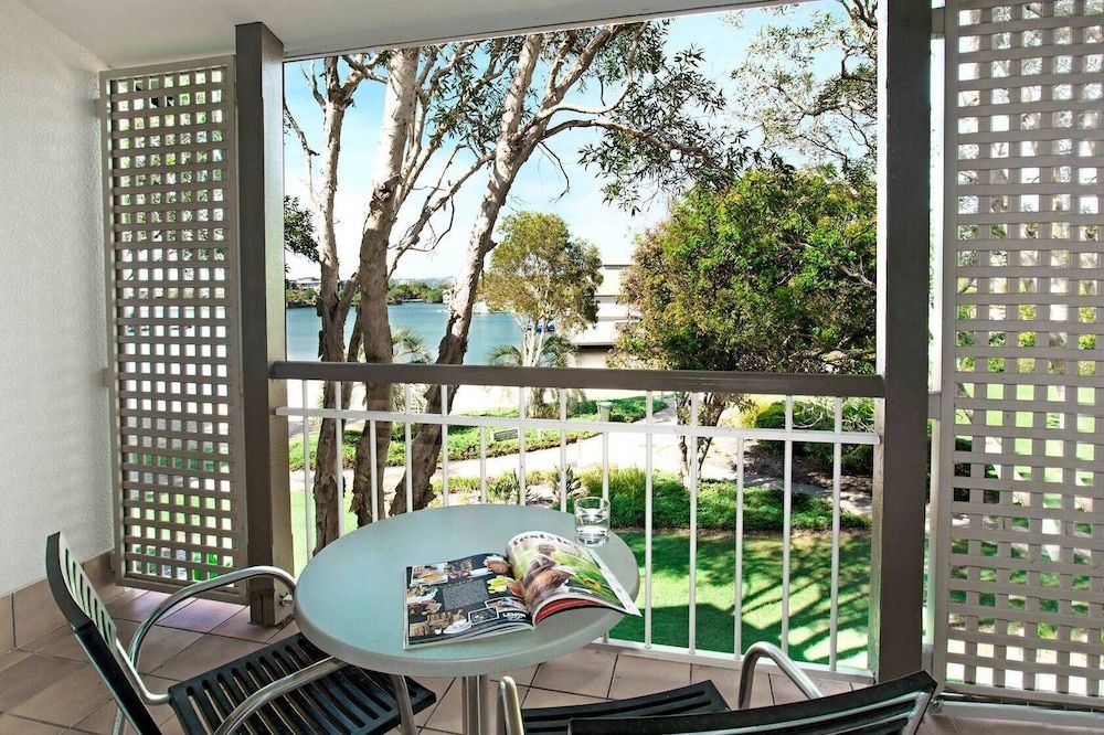 Room, 1 Queen Bed, Lagoon View