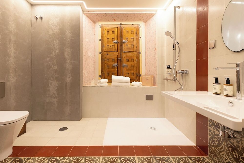 Hotel Carlos V Design Room