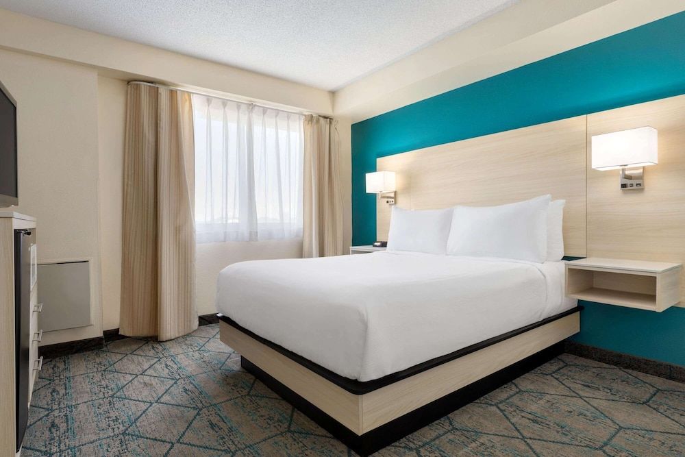 Suite, 2 Queen Beds, Non Smoking