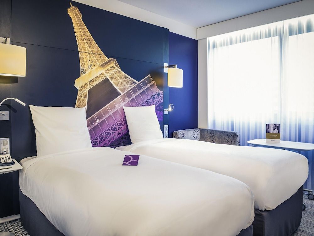 undefined Mercure Paris Centre Tour Eiffel 7
