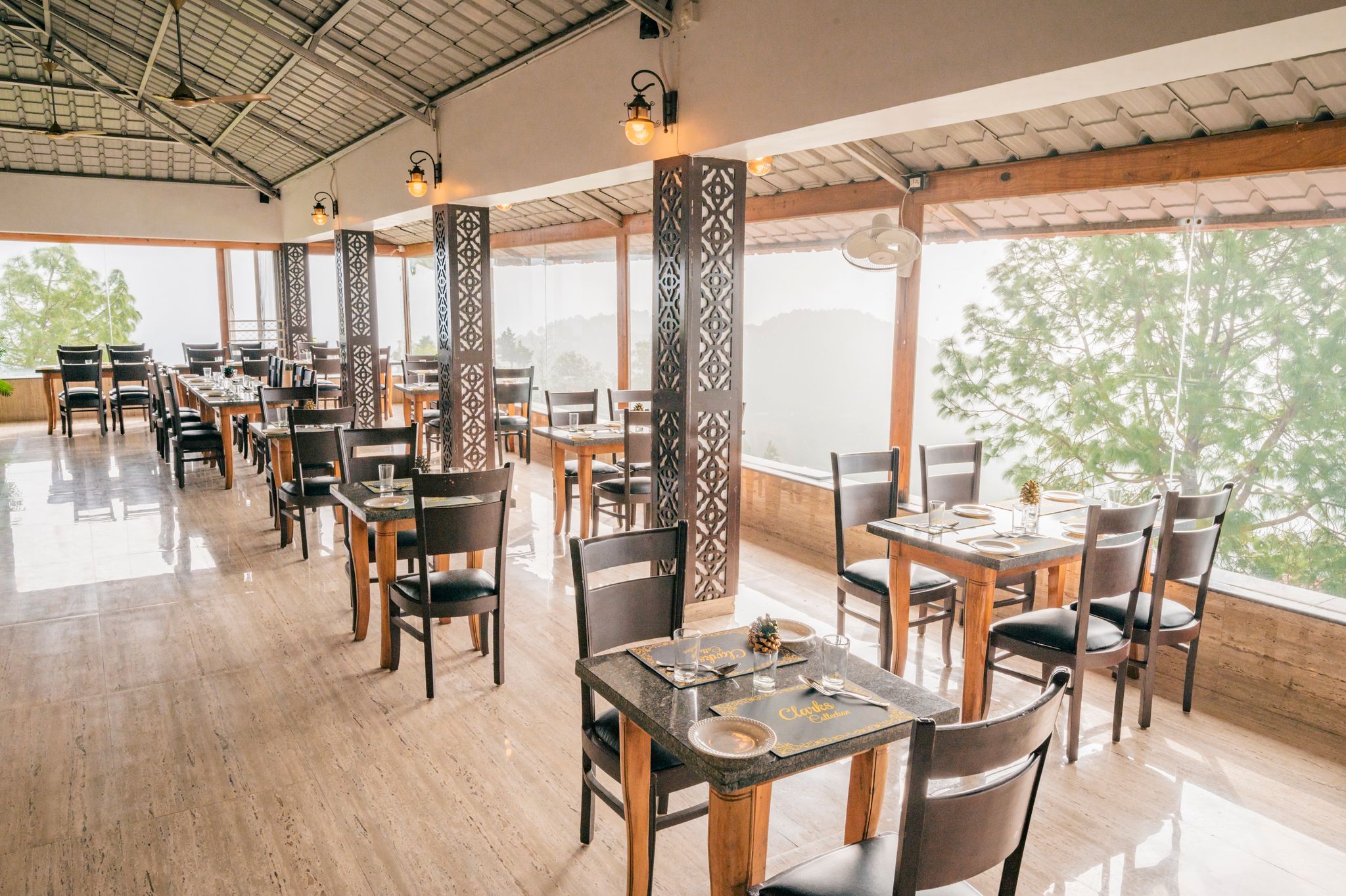 undefined Clarks Collection Lansdowne 3