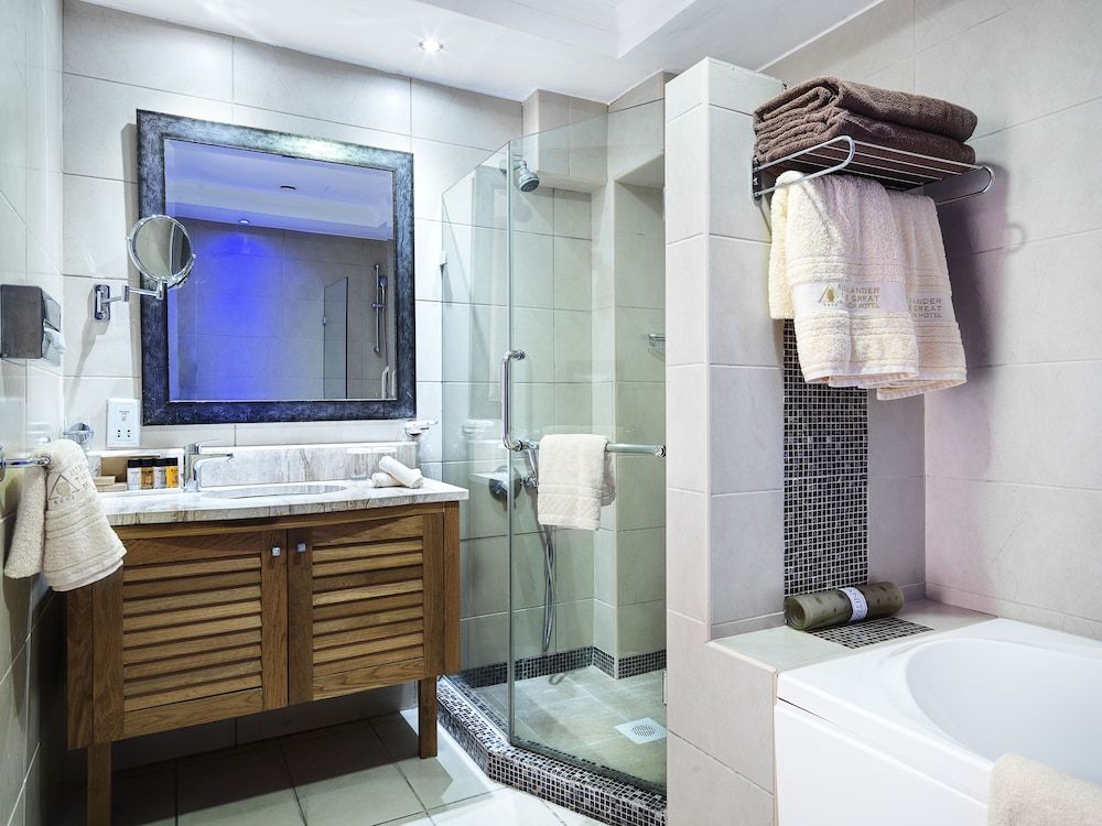 Alexander The Great Beach Hotel Superior Cabin, Garden Area 5