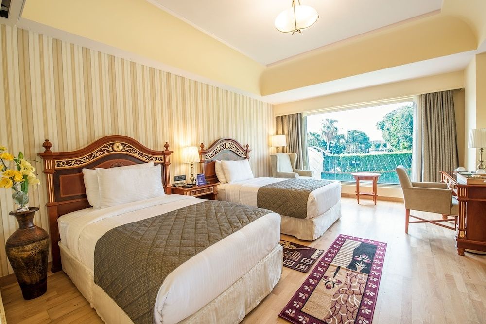 undefined Hotel Celebration Gardens 5