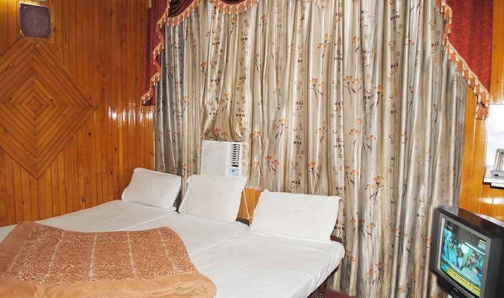 undefined Hotel Jandyal 3