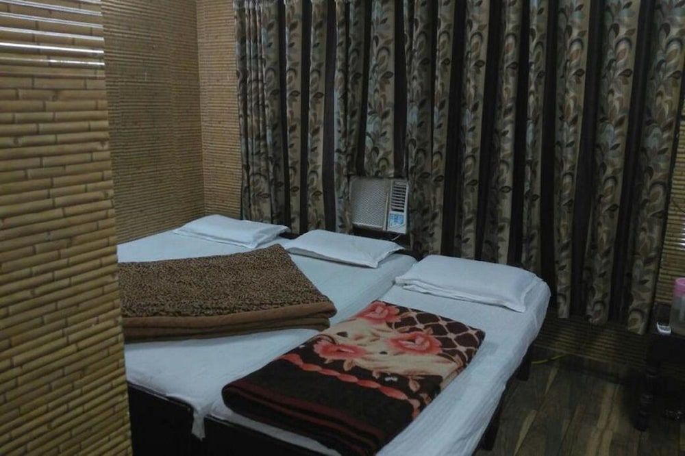 undefined Hotel Jandyal