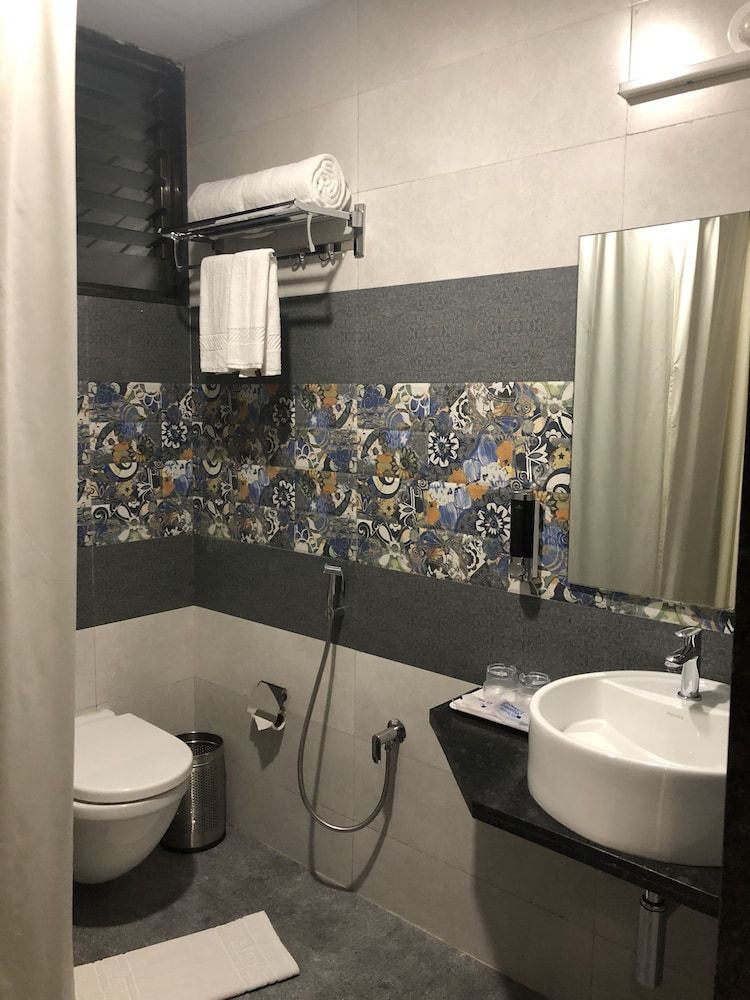 Kyriad Hotel Vijayapura by OTHPL Deluxe Room 6