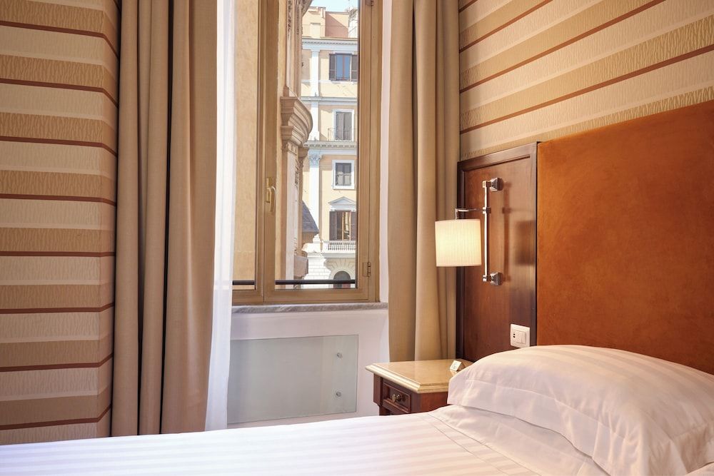 Mascagni Hotel Standard Double Room 11