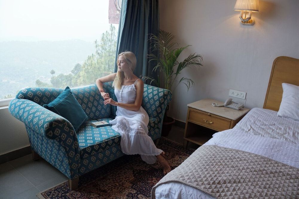 Dunn Perk Manor Homestay | Rooms & Restaurant  Junior Suite 33