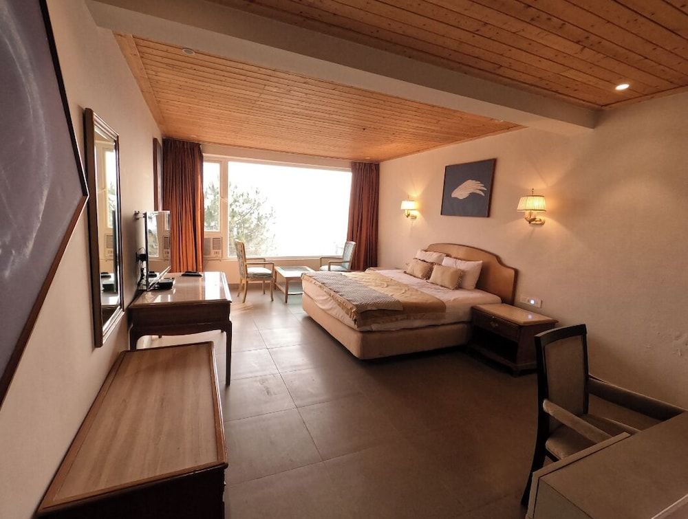 Dunn Perk Manor Homestay | Rooms & Restaurant  Junior Suite 10