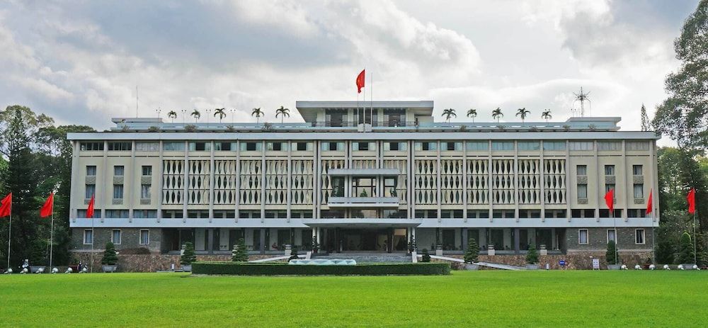 undefined Ramana Saigon Hotel 8