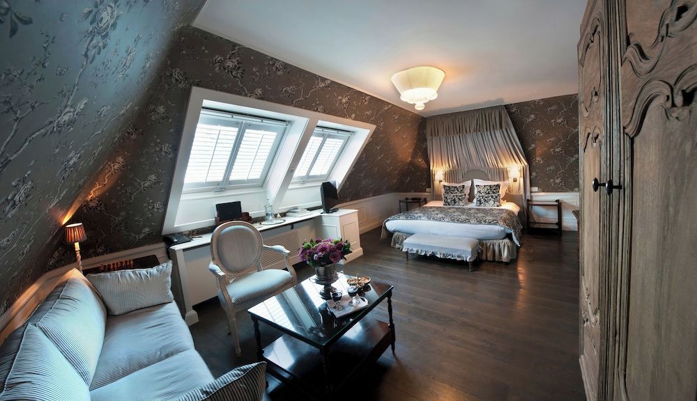 undefined The Pand Hotel 10